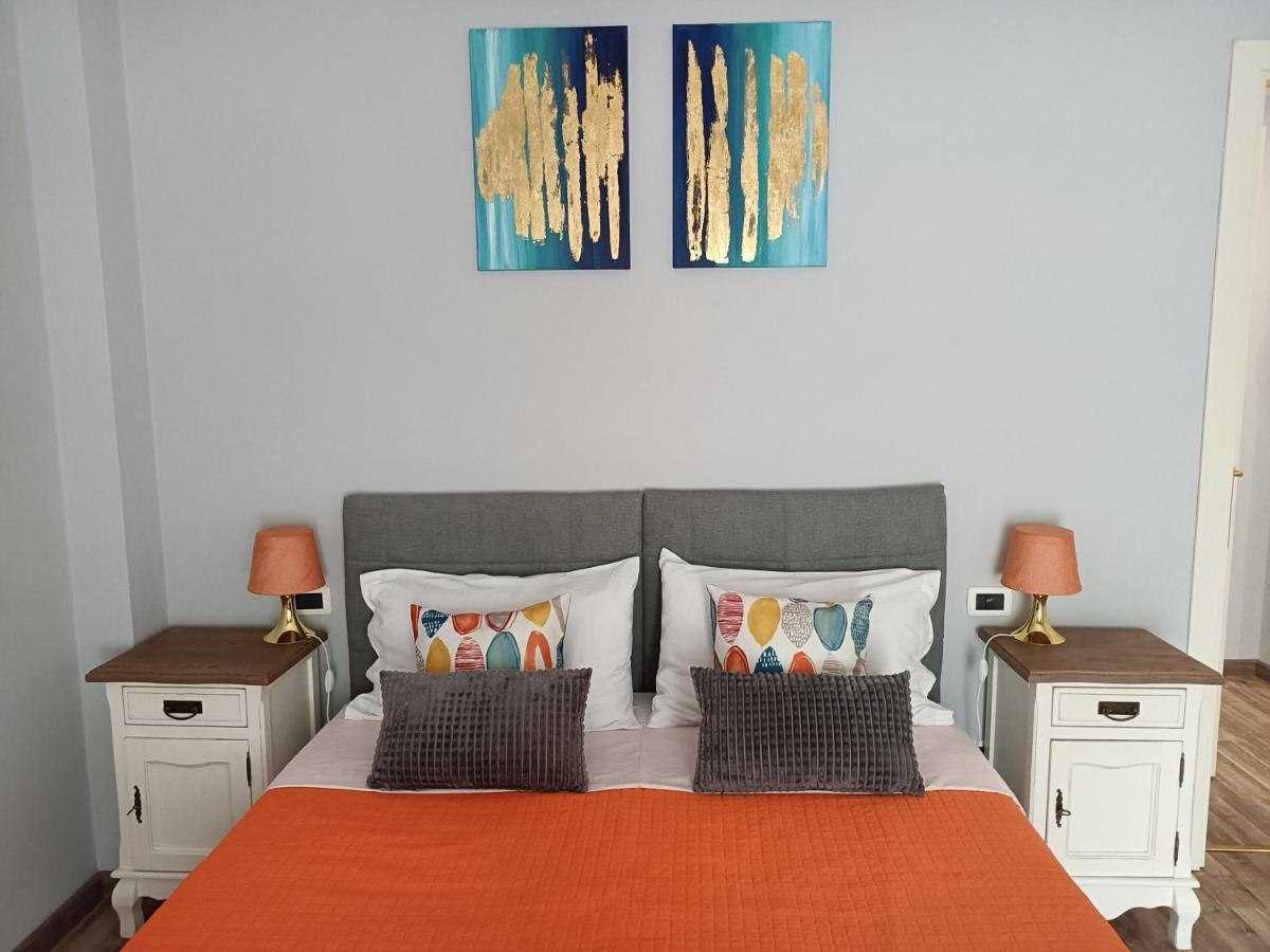 Deco & Retro Apartment Специя Экстерьер фото