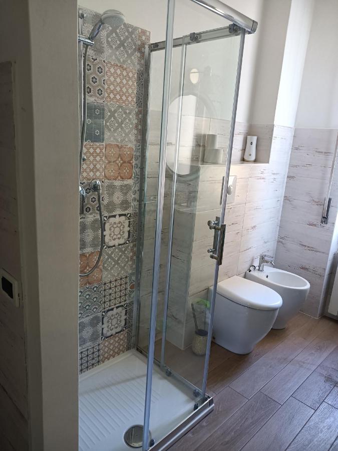 Deco & Retro Apartment Специя Экстерьер фото